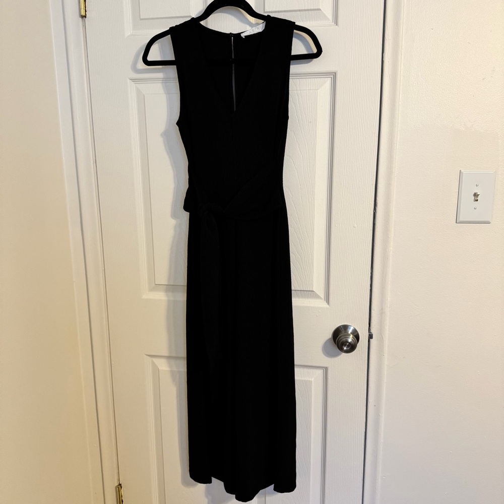 ASTR the Label Black Textured Jumpsuit | XS | Sleeveless Tie Waist | Wide Leg